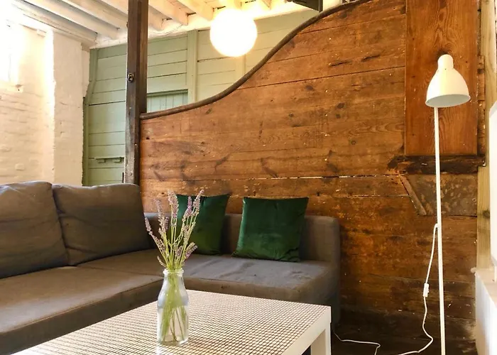 Manor House Mews Rustic Stable Conversion